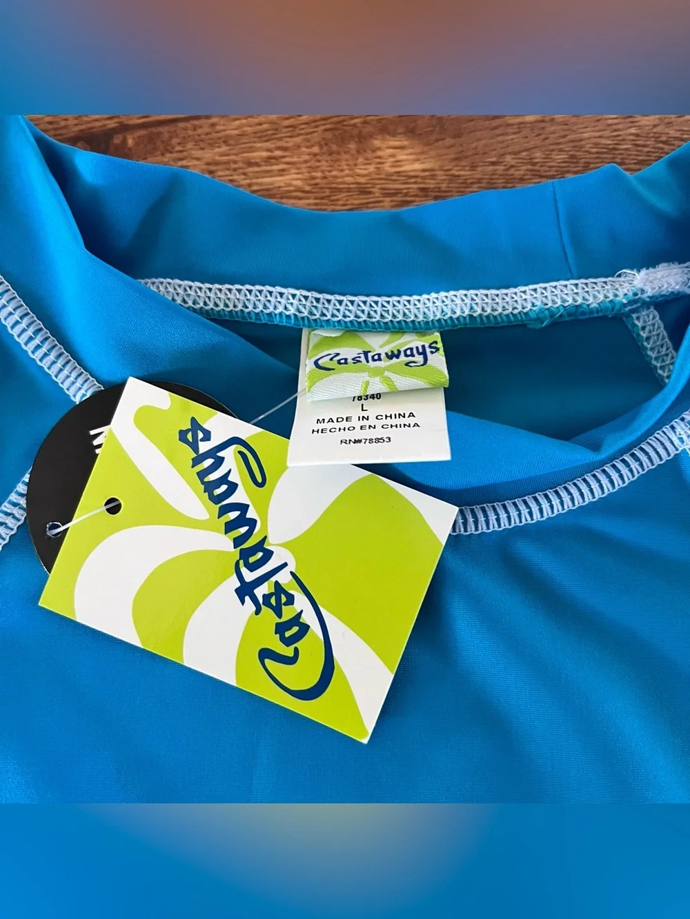 Boys size Large Castaways Rash Guard NWT